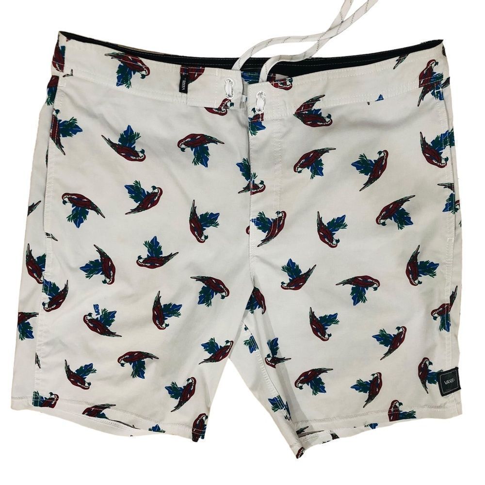 NWOT Vans Parrot Printed Gray Men’s Board Short Size 36
